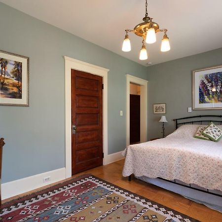Mozart Guest House Seattle Bed And Breakfast Ngoại thất bức ảnh